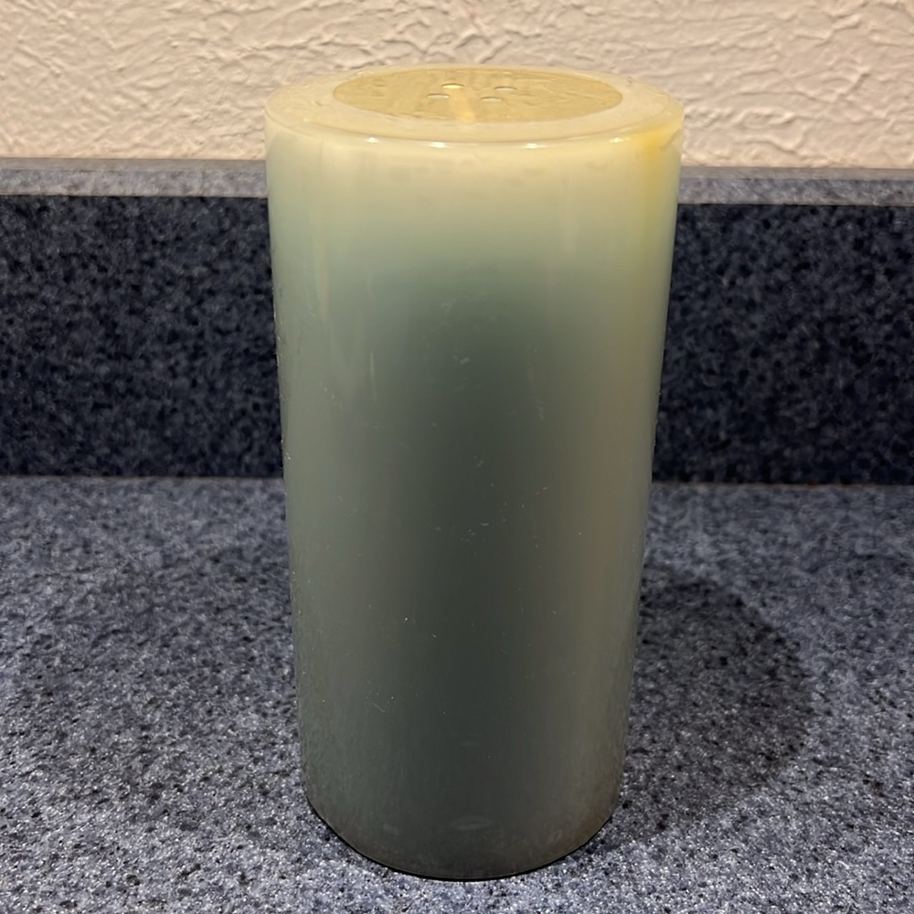 White Barn Candle Shore Breeze candles vintage - Picture 9 of 12